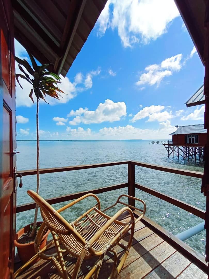 Parapat Water Village Resort Semporna Buitenkant foto